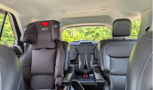 Blue 2022 Ford Explorer XLT