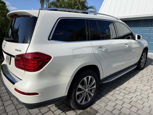 White 2016 Mercedes-Benz GL-Class GL 450 4MATIC