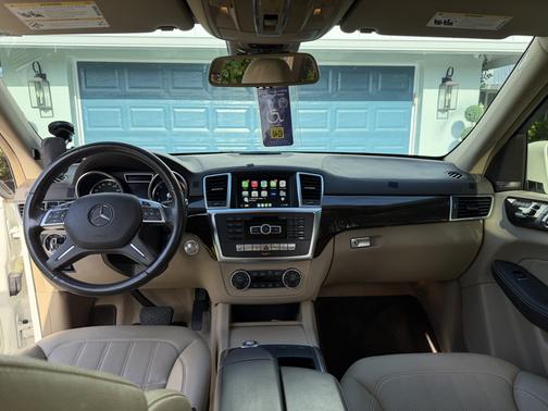 White 2016 Mercedes-Benz GL-Class GL 450 4MATIC