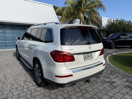 White 2016 Mercedes-Benz GL-Class GL 450 4MATIC