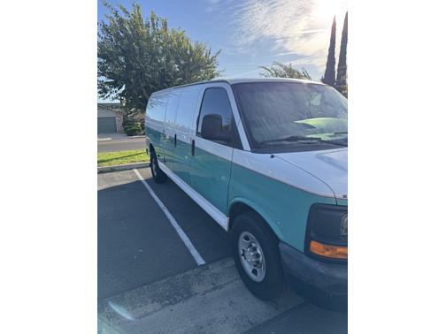 2011 Chevrolet Express 3500 Work Van