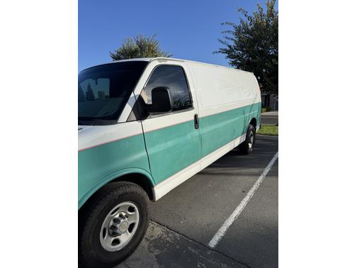 2011 Chevrolet Express 3500 Work Van