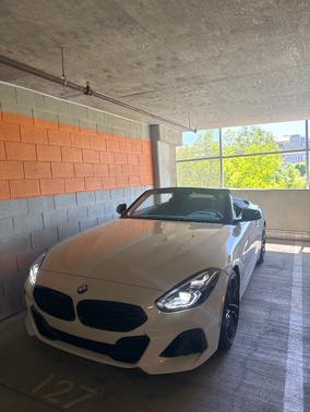 White 2024 BMW Z4 M40i