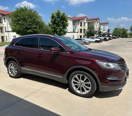 Red 2017 Lincoln MKC Select