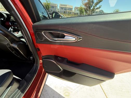 Red 2018 Alfa Romeo Giulia Quadrifoglio