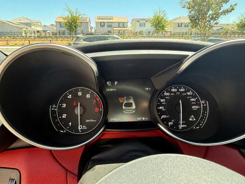 Red 2018 Alfa Romeo Giulia Quadrifoglio