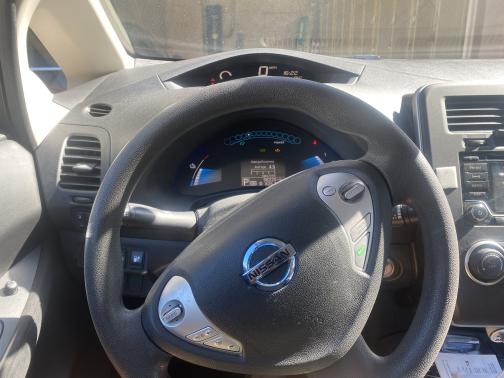 2016 Nissan Leaf S