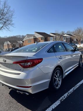 2015 Hyundai SONATA Sport 2.0T