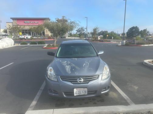 2010 Nissan Altima Hybrid Base