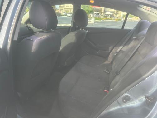 2010 Nissan Altima Hybrid Base