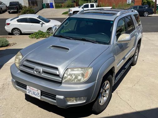 Silver 2005 Toyota 4Runner Sport