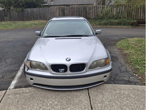2003 BMW 325 i