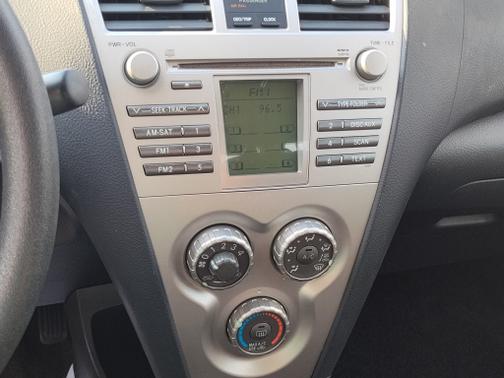 2010 Toyota Yaris Base