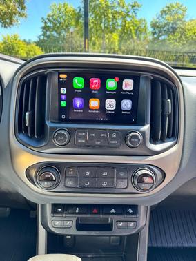 White 2016 Chevrolet Colorado Z71