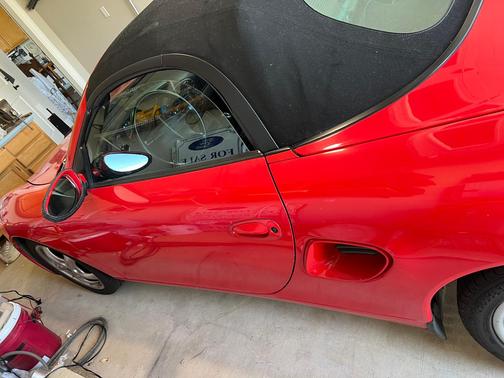 Red 2000 Porsche Boxster Boxster