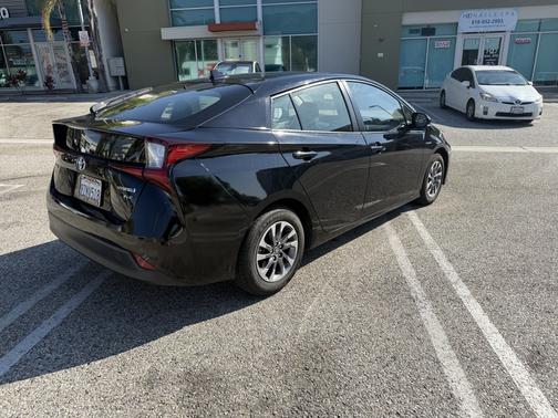Black 2020 Toyota Prius XLE