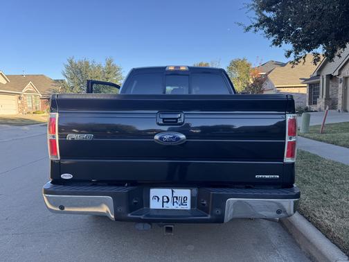 Black 2014 Ford F-150 Lariat