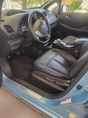 2015 Nissan Leaf SL