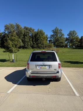 Silver 2008 Honda Pilot EX-L