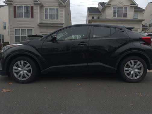 2019 Toyota C-HR LE
