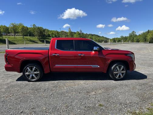 2023 Toyota Tundra Hybrid Capstone