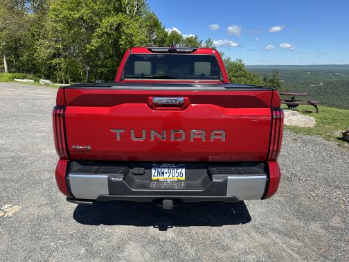2023 Toyota Tundra Hybrid Capstone
