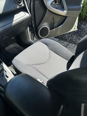 Gray 2006 Toyota RAV4 Sport