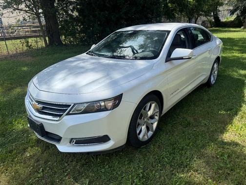 White 2017 Chevrolet Impala 1LT