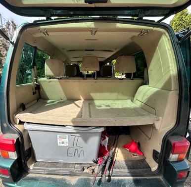 Green 2003 Volkswagen Eurovan GLS