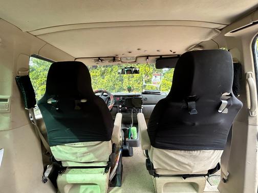 Green 2003 Volkswagen Eurovan GLS