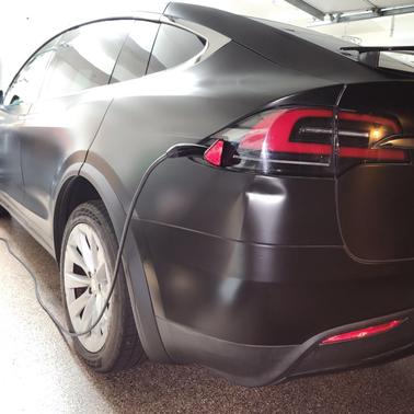Black 2017 Tesla Model X 75D