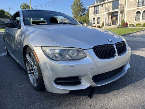 2013 BMW 335 is