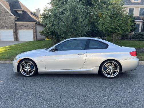 2013 BMW 335 is