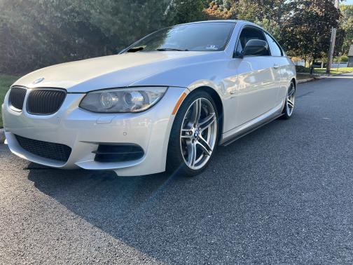 2013 BMW 335 is