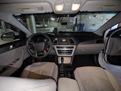 White 2015 Hyundai SONATA SE