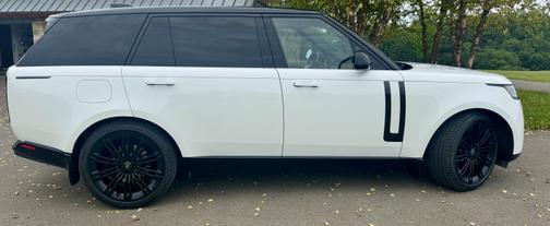 2024 Land Rover Range Rover P400 SE LWB 7 Seat