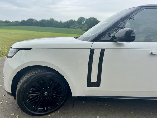 2024 Land Rover Range Rover P400 SE LWB 7 Seat