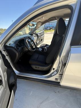 Silver 2018 Nissan Rogue SV