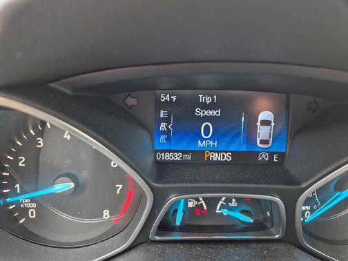 Silver 2018 Ford Escape SE