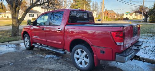 2008 Nissan Titan LE