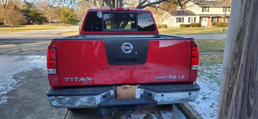 2008 Nissan Titan LE