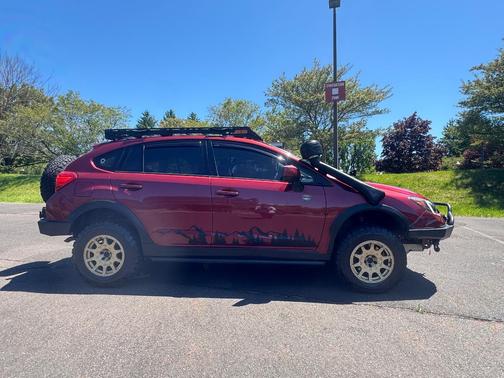 Red 2014 Subaru XV Crosstrek 2.0i Limited
