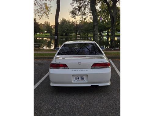 White 2001 Honda Prelude Type SH
