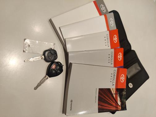 2013 Toyota Corolla LE