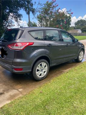 2016 Ford Escape S