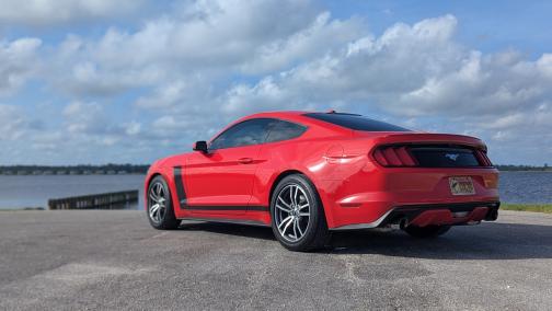 2016 Ford Mustang EcoBoost Premium