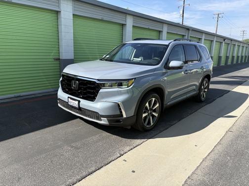 2025 Honda Pilot Elite AWD