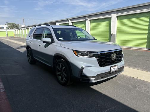 2025 Honda Pilot Elite AWD