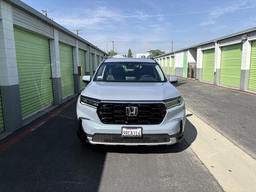 2025 Honda Pilot Elite AWD