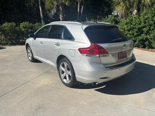 Silver 2009 Toyota Venza Base